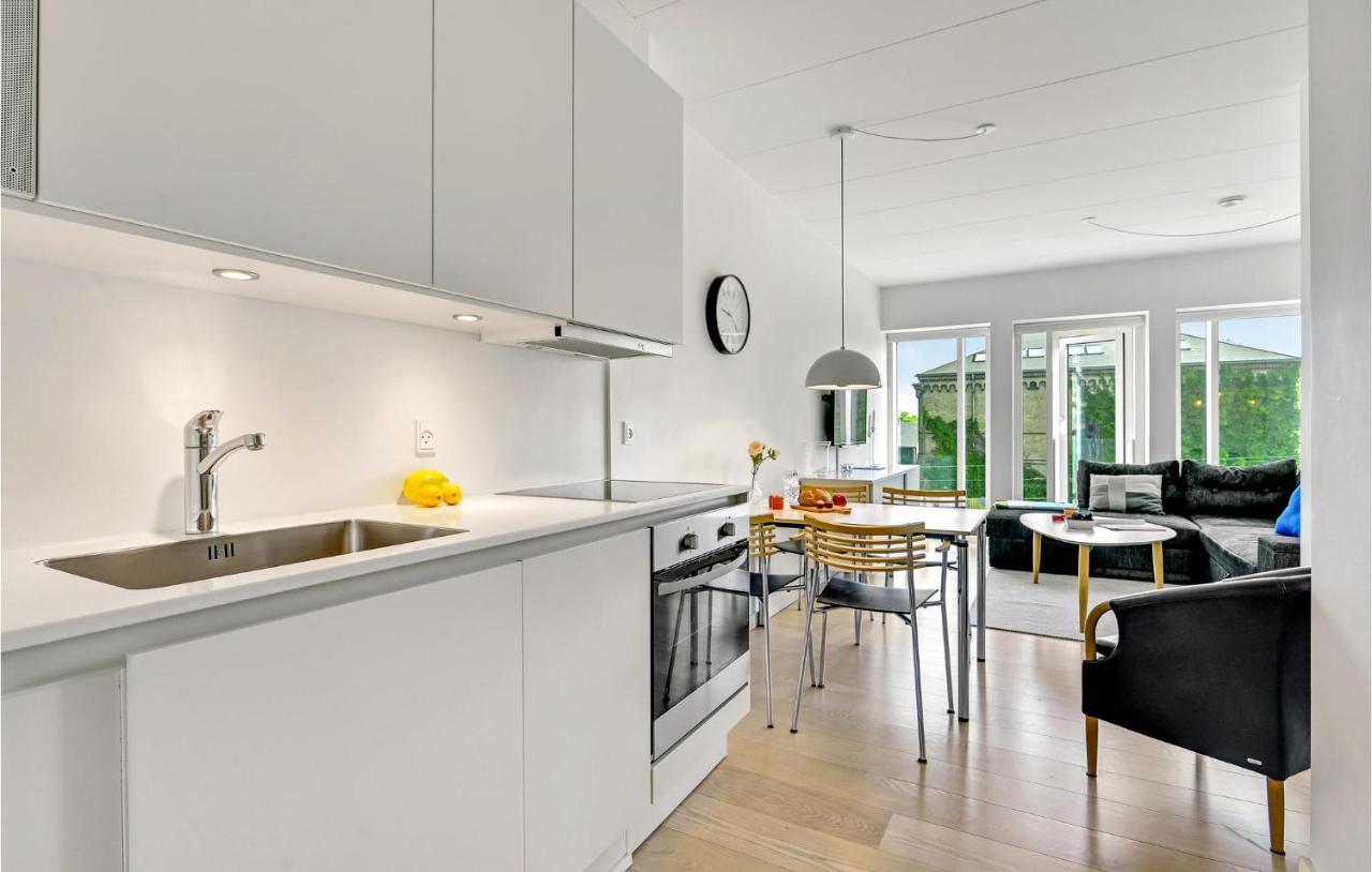 Gorgeous Apartment In Aarhus C With Wifi Extérieur photo